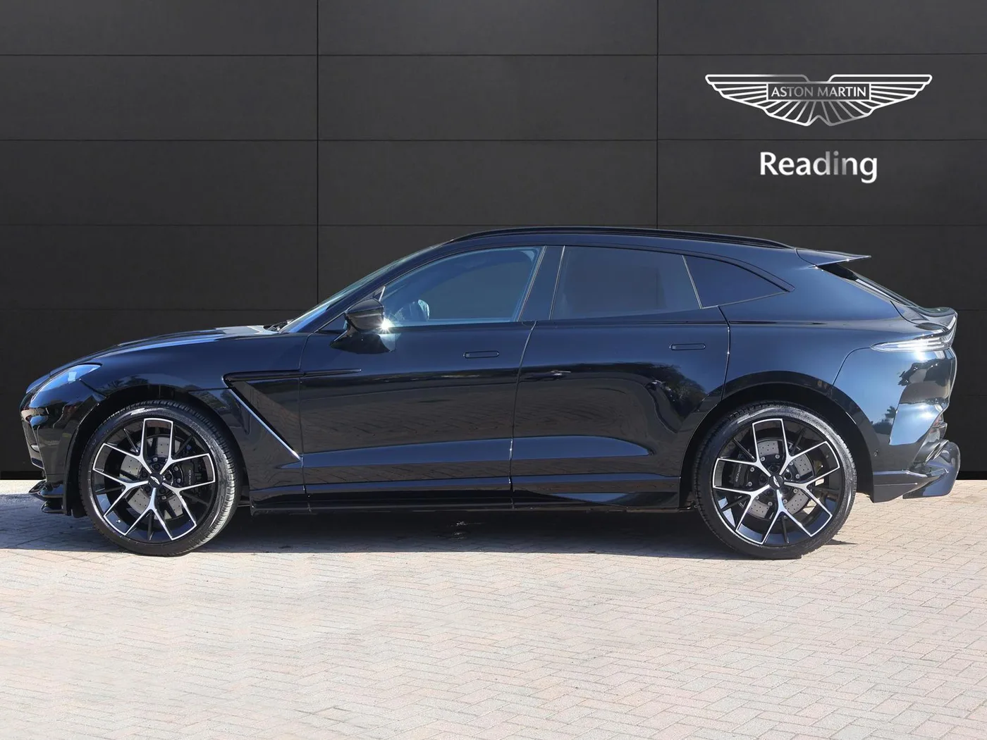 2025 Aston Martin DBX 707 angeboten von einer Vertragshändlergruppe in Pangbourne, Vereinigtes Königreich, Foto 10 von 25