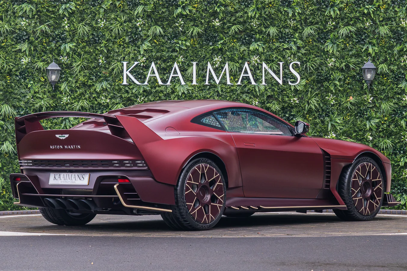 2025 Aston Martin Valiant, 5/30