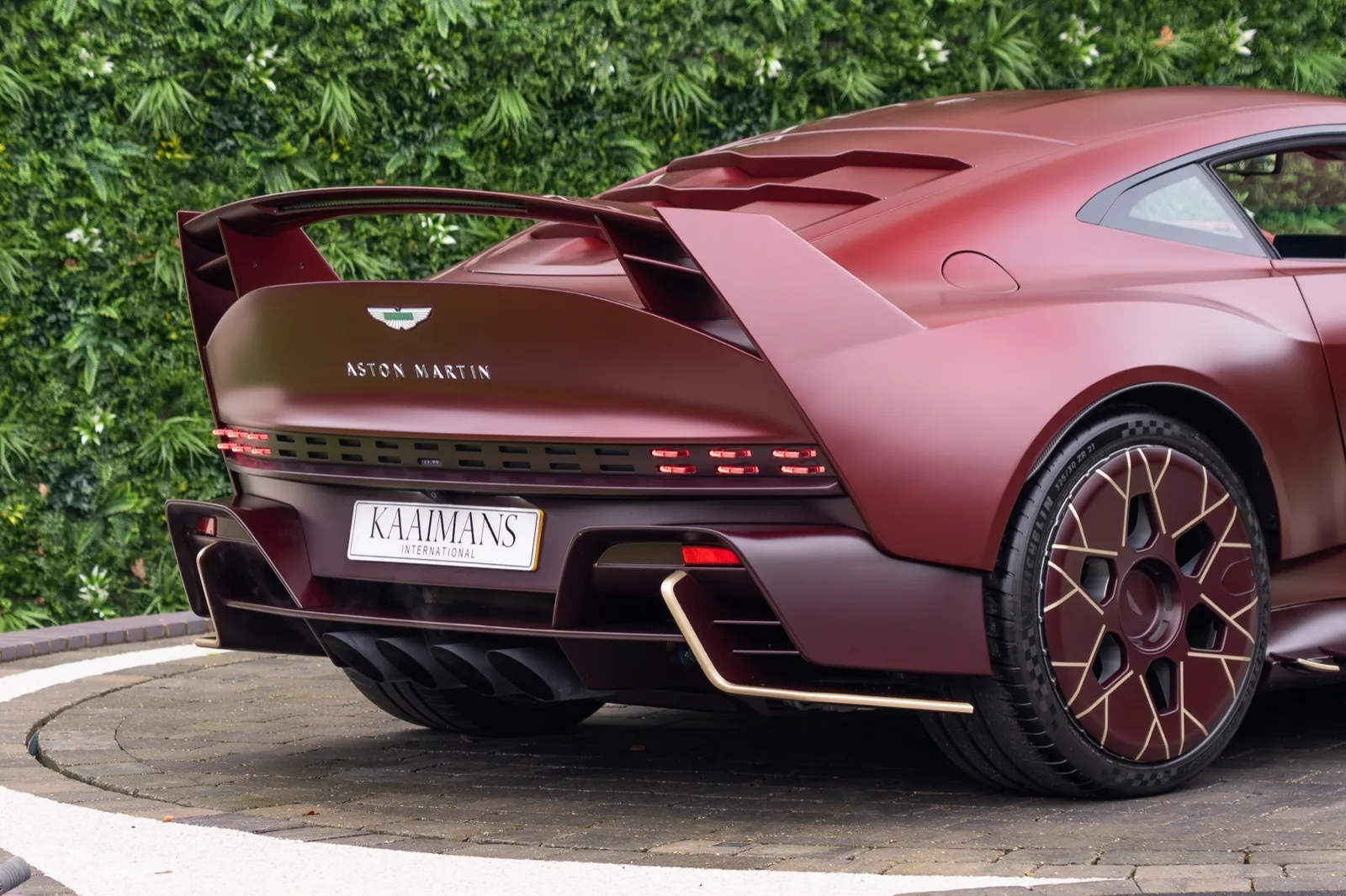 2025 Aston Martin Valiant, 21/30