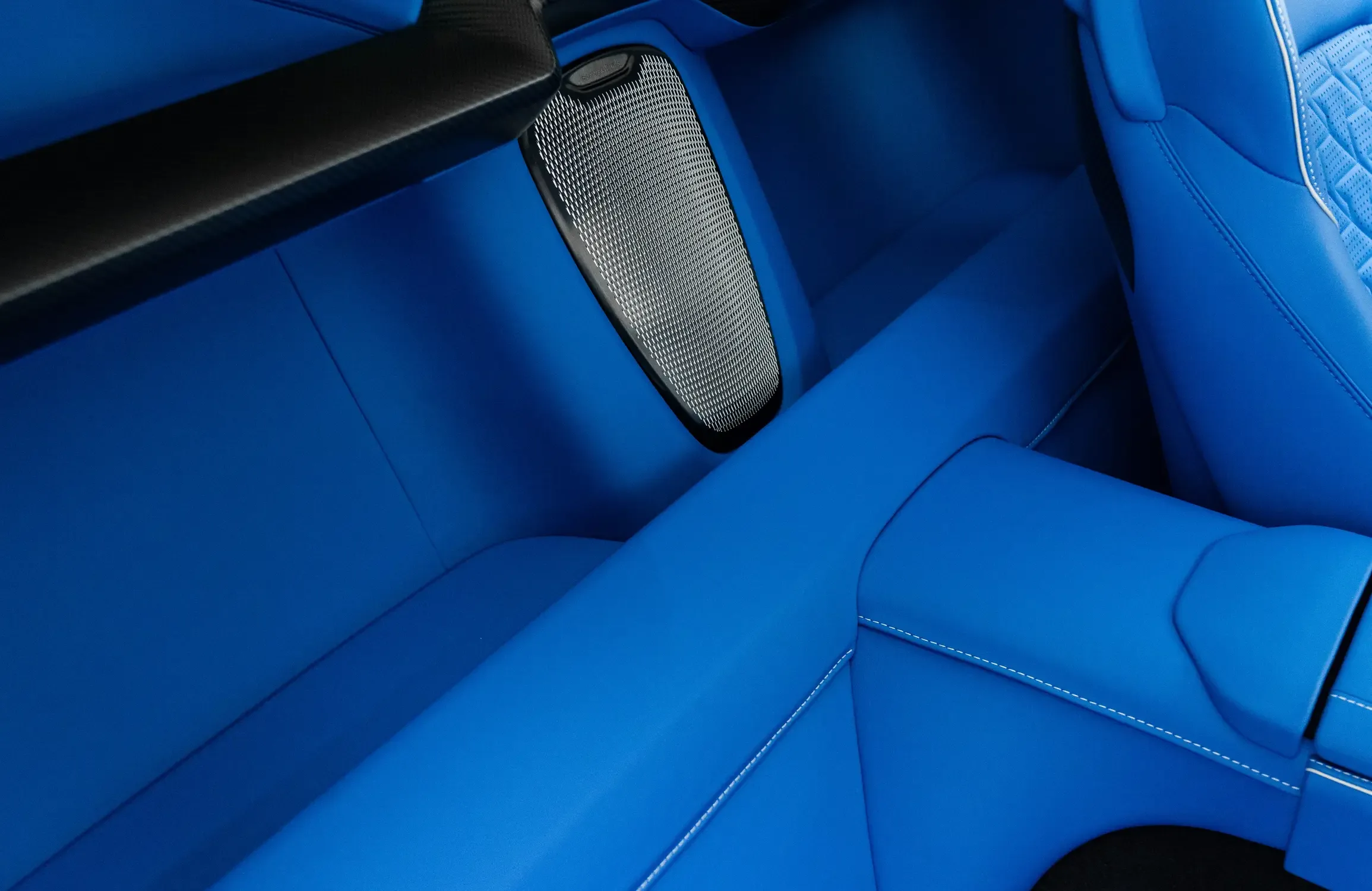 2025 Aston Martin Vanquish, 14/30