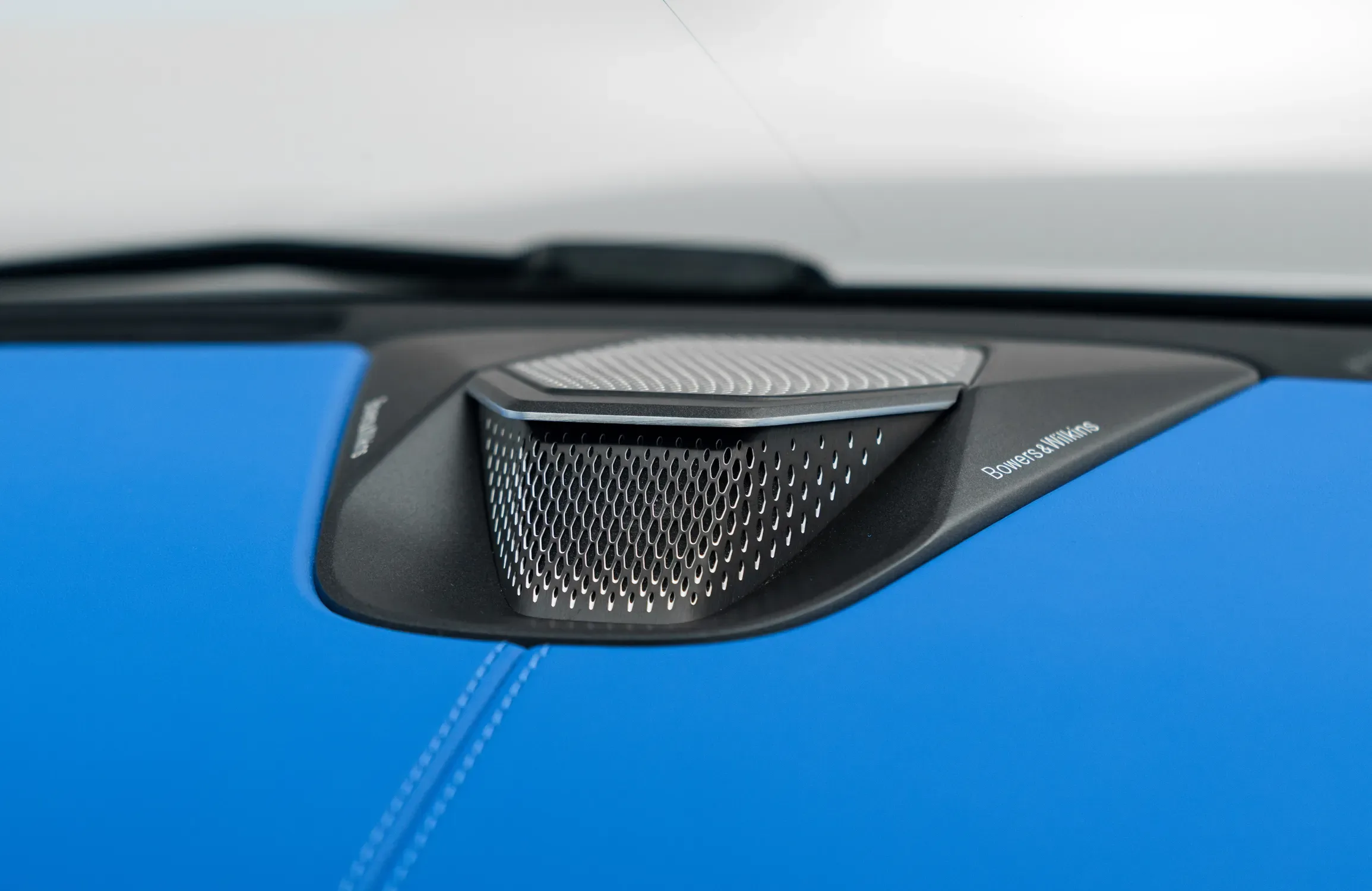 2025 Aston Martin Vanquish, 18/30