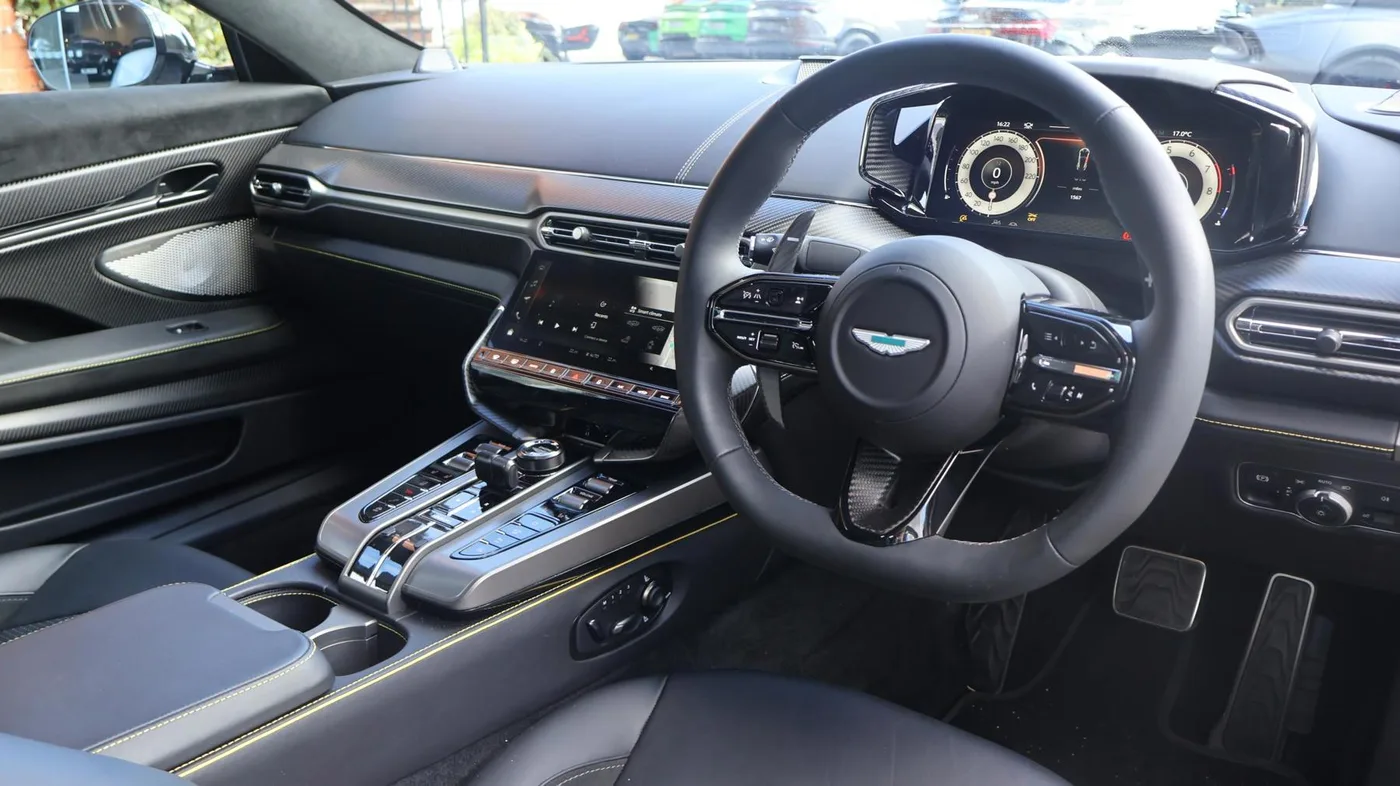 2025 Aston Martin Vanquish angeboten von einer Vertragshändlergruppe in Pangbourne, Vereinigtes Königreich, Foto 7 von 25