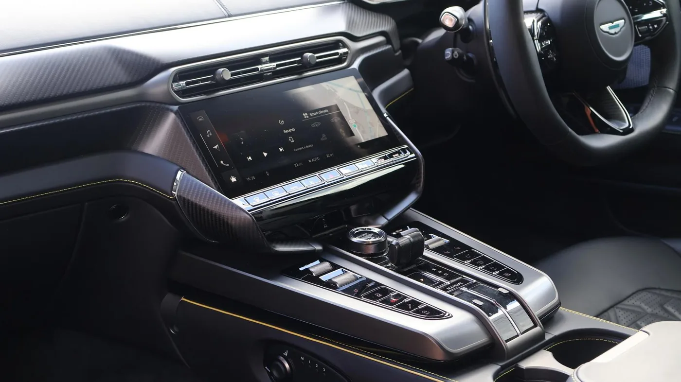 2025 Aston Martin Vanquish angeboten von einer Vertragshändlergruppe in Pangbourne, Vereinigtes Königreich, Foto 8 von 25