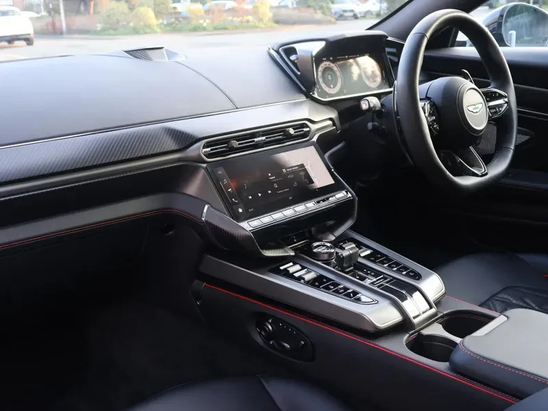 2025 Aston Martin Vanquish, 12/29