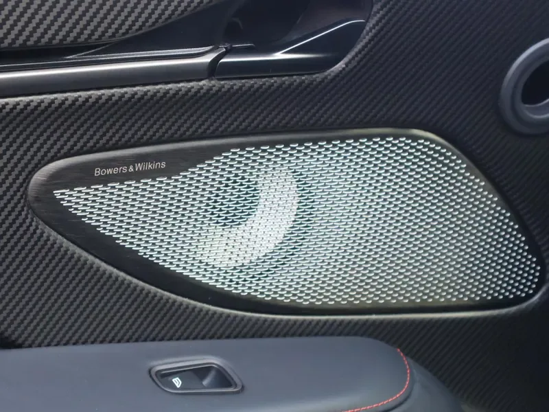 2025 Aston Martin Vanquish, 20/29