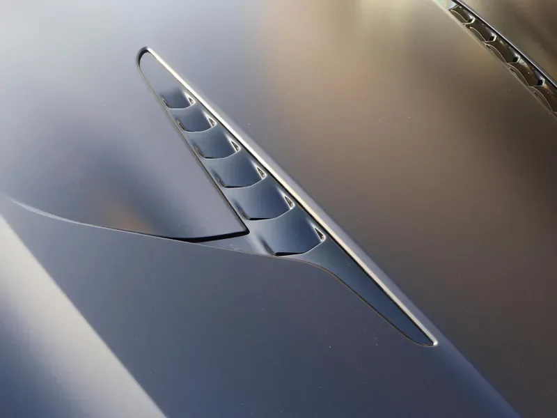 2025 Aston Martin Vanquish, 25/29