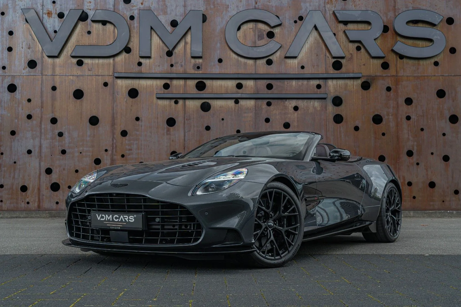 2025 Aston Martin Vanquish Volante offered by a supercar dealer in Gronau, Germany, main photo