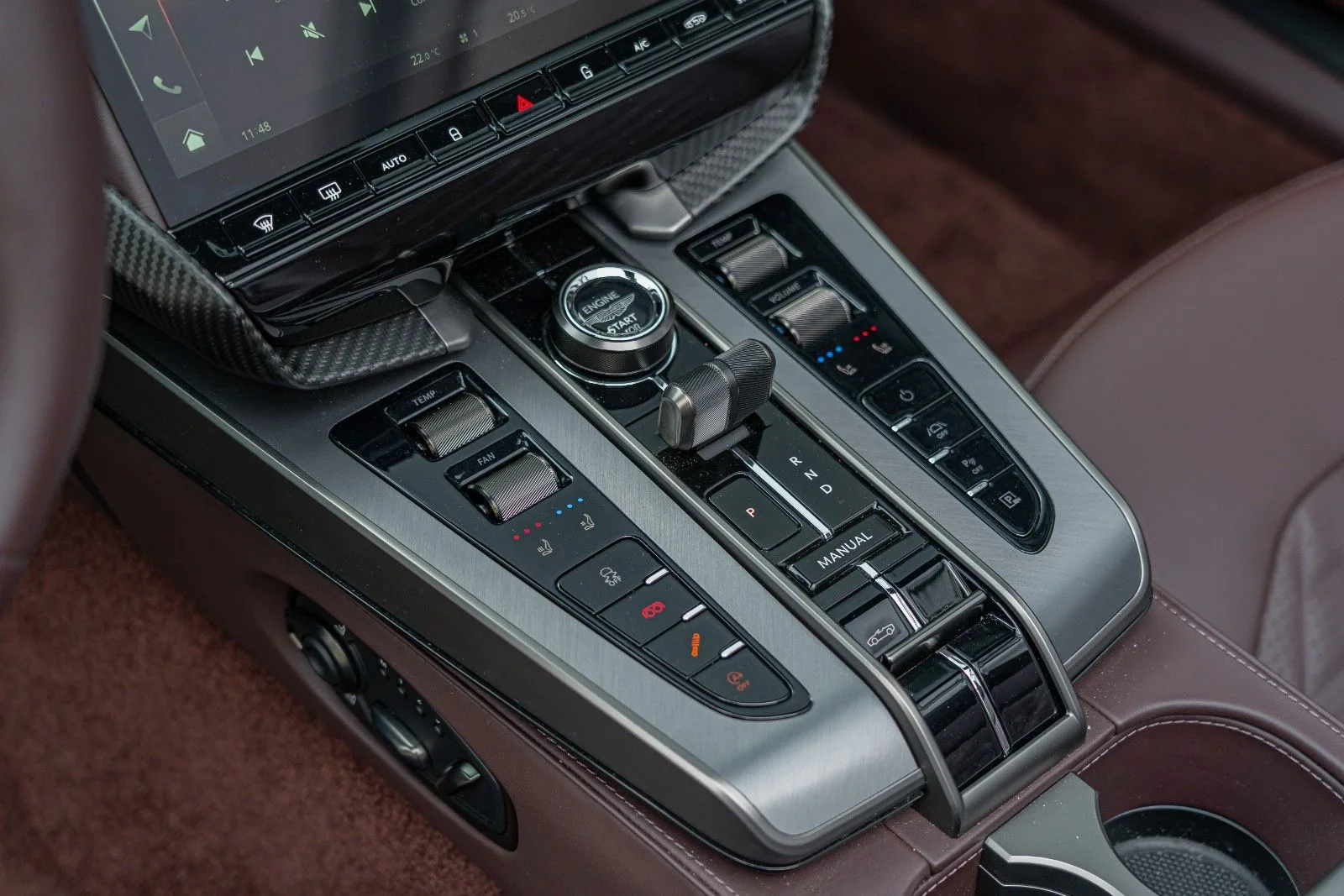 2025 Aston Martin Vanquish Volante, 22/30