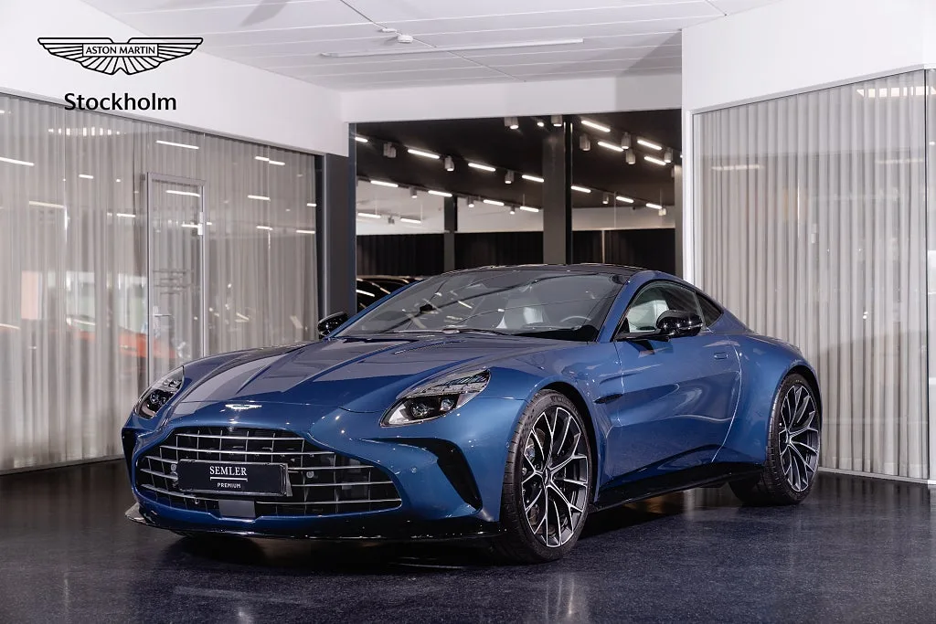 2025 Aston Martin Vantage offered by an authorised dealer in Järfälla, Sweden, main photo