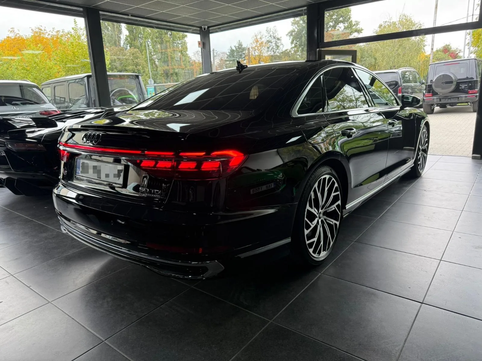 2025 Audi A8 50 TDI quattro, 4/23