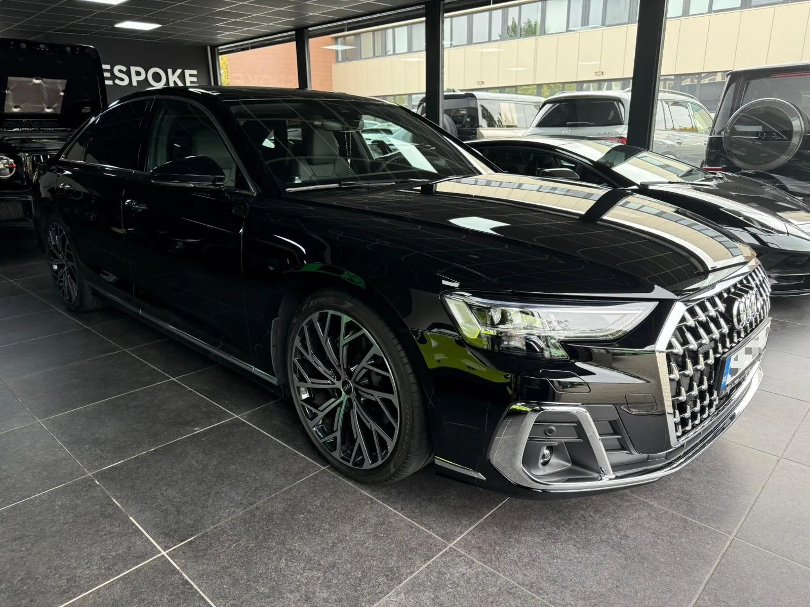 2025 Audi A8 50 TDI quattro, 5/23