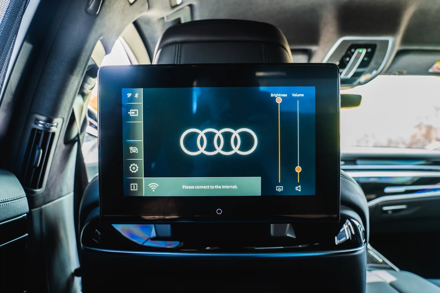 2025 Audi A8 L, Security VR9 angeboten von einem Fachhändler in Hechingen, Deutschland, Foto 14 von 25