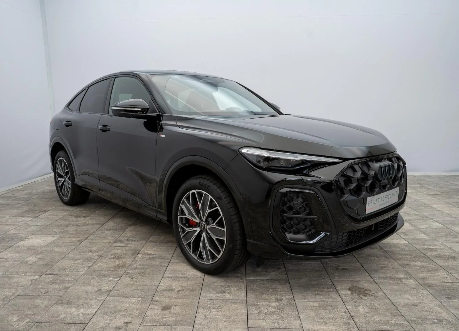 2025 Audi Q5 Sportback S line, 4/30