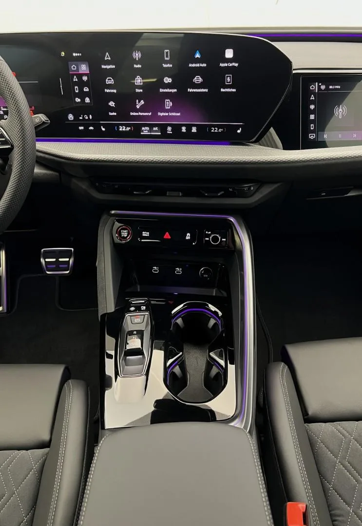 2025 Audi Q5 Sportback S line, 16/30
