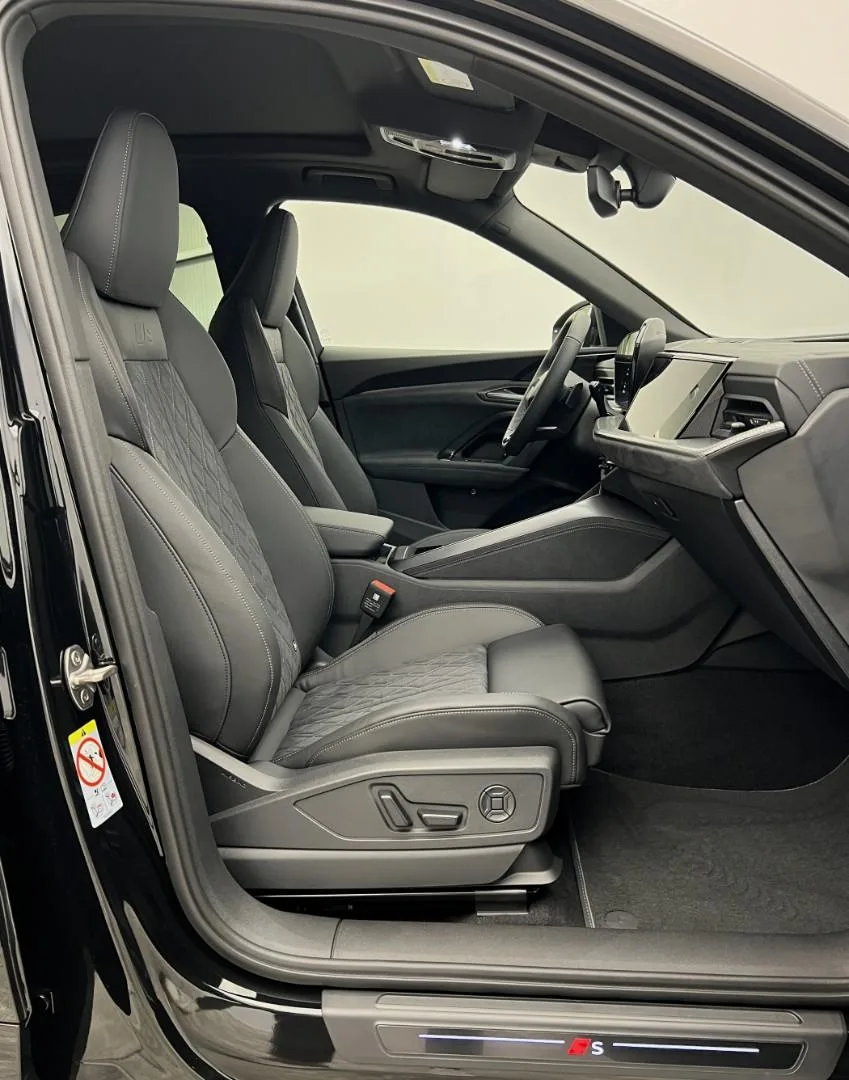 2025 Audi Q5 Sportback S line, 21/30