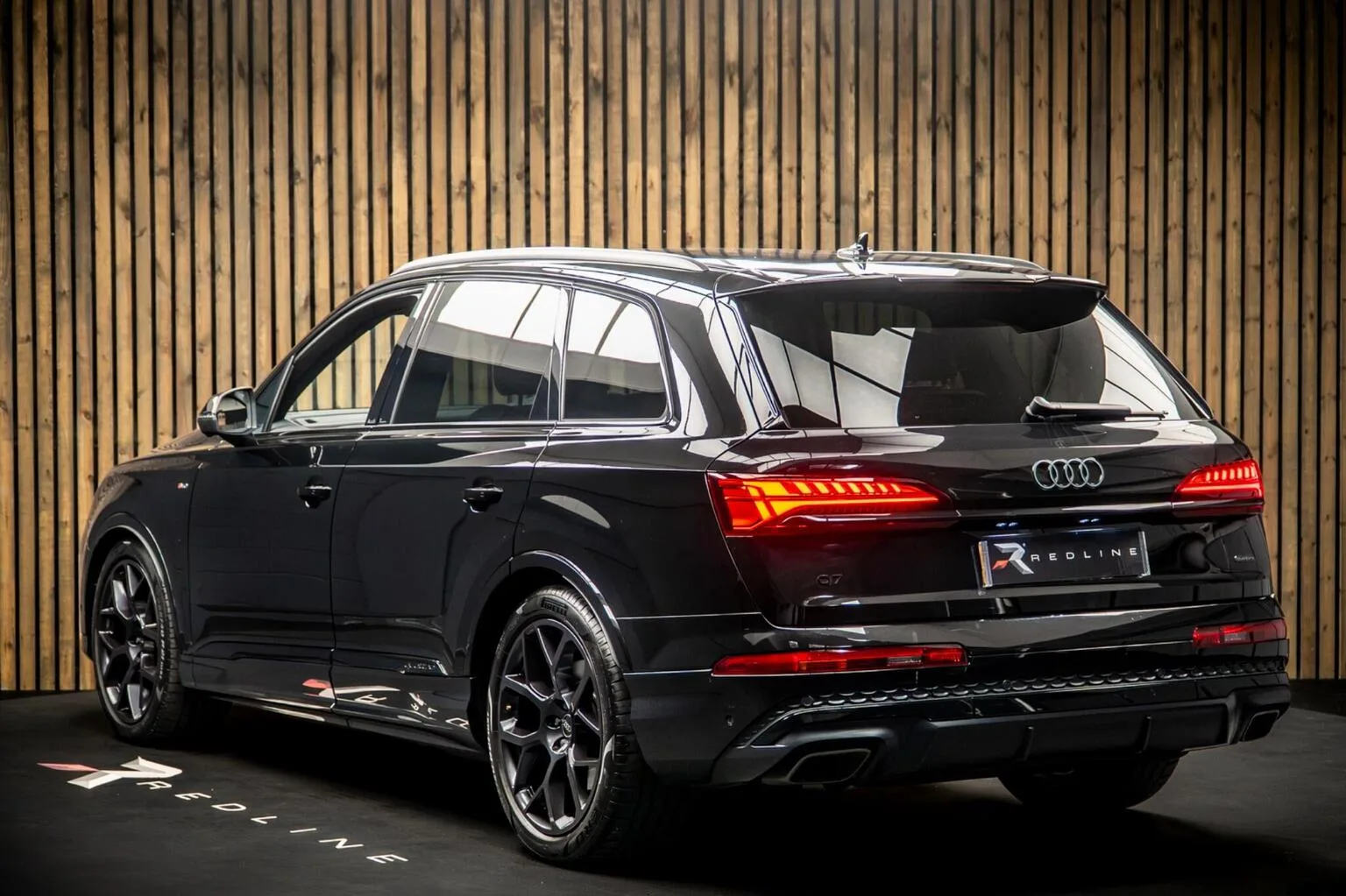 2025 Audi Q7 Black Edition, 3/30