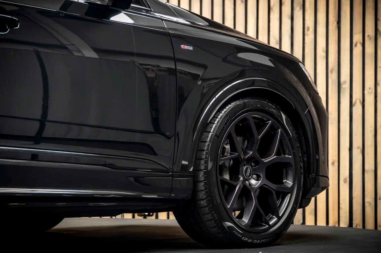 2025 Audi Q7 Black Edition, 12/30