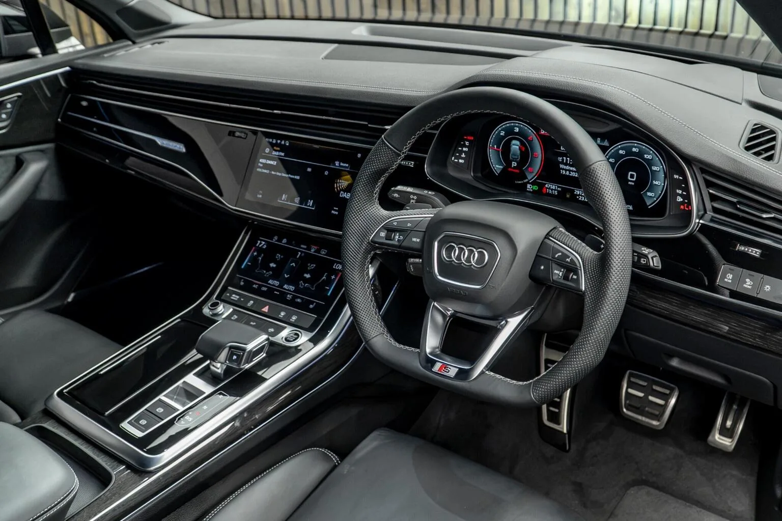 2025 Audi Q7 Black Edition, 21/30