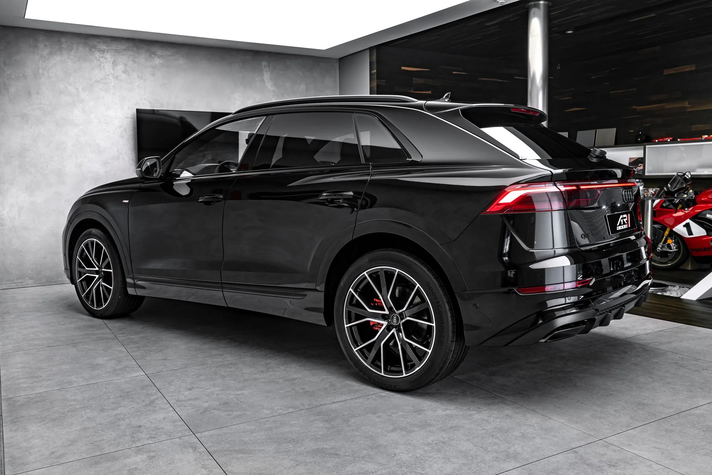2025 Audi Q8 50 TDI, quattro, S line, 7/25
