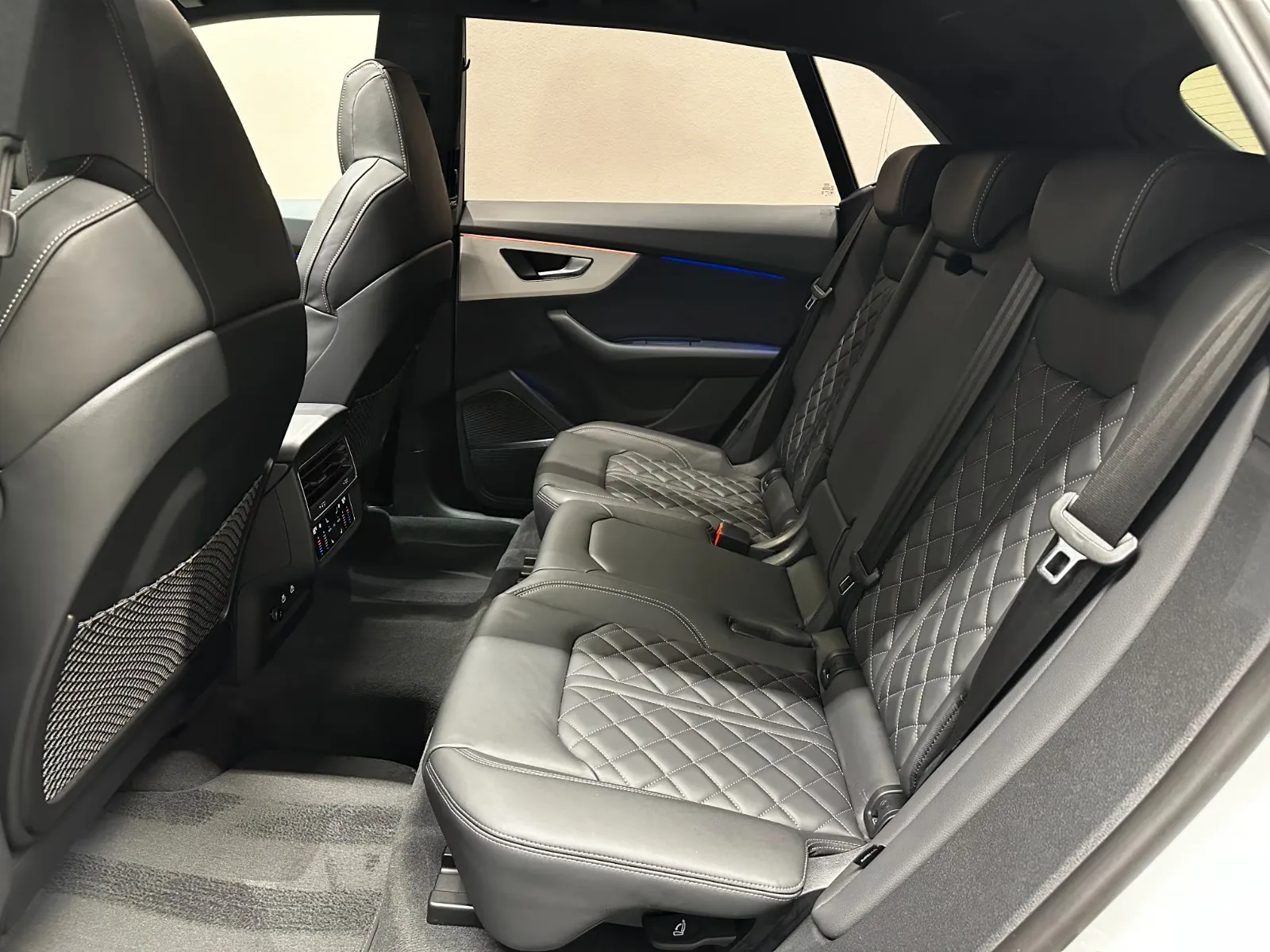 2025 Audi Q8 50 TDI quattro, 16/29