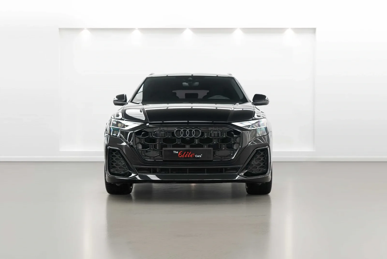 2025 Audi Q8 55 TFSI quattro S line, 5/15
