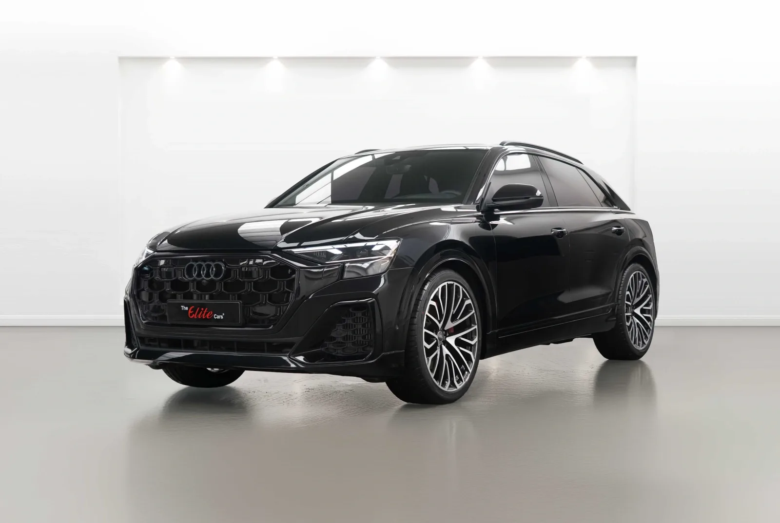 2025 Audi Q8 55 TFSI quattro S line, 7/15