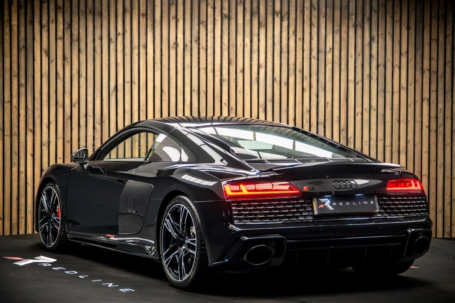 2025 Audi R8 V10 Performance RWD Performance Edition, 3/30