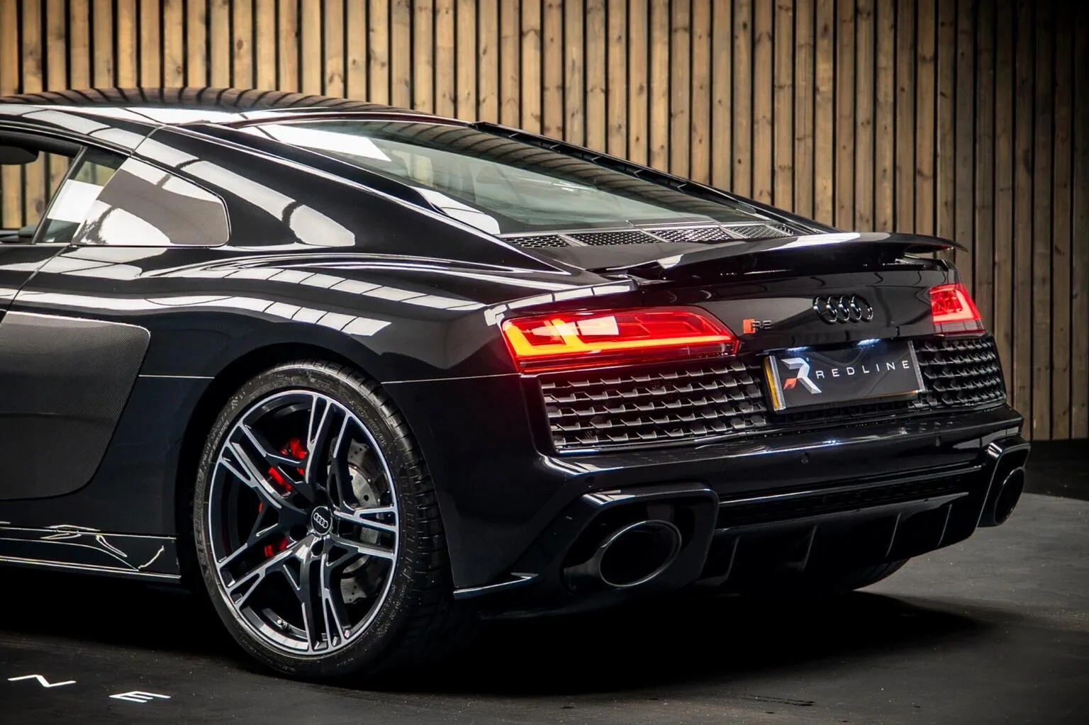 2025 Audi R8 V10 Performance RWD Performance Edition, 15/30