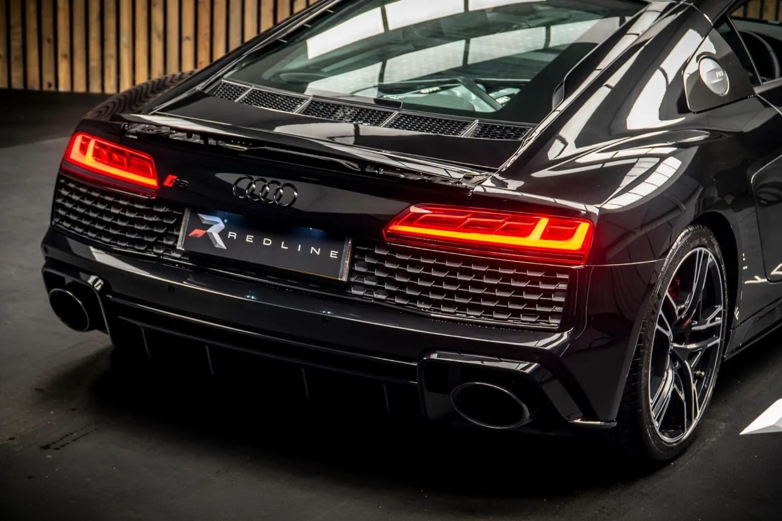 2025 Audi R8 V10 Performance RWD Performance Edition, 19/30
