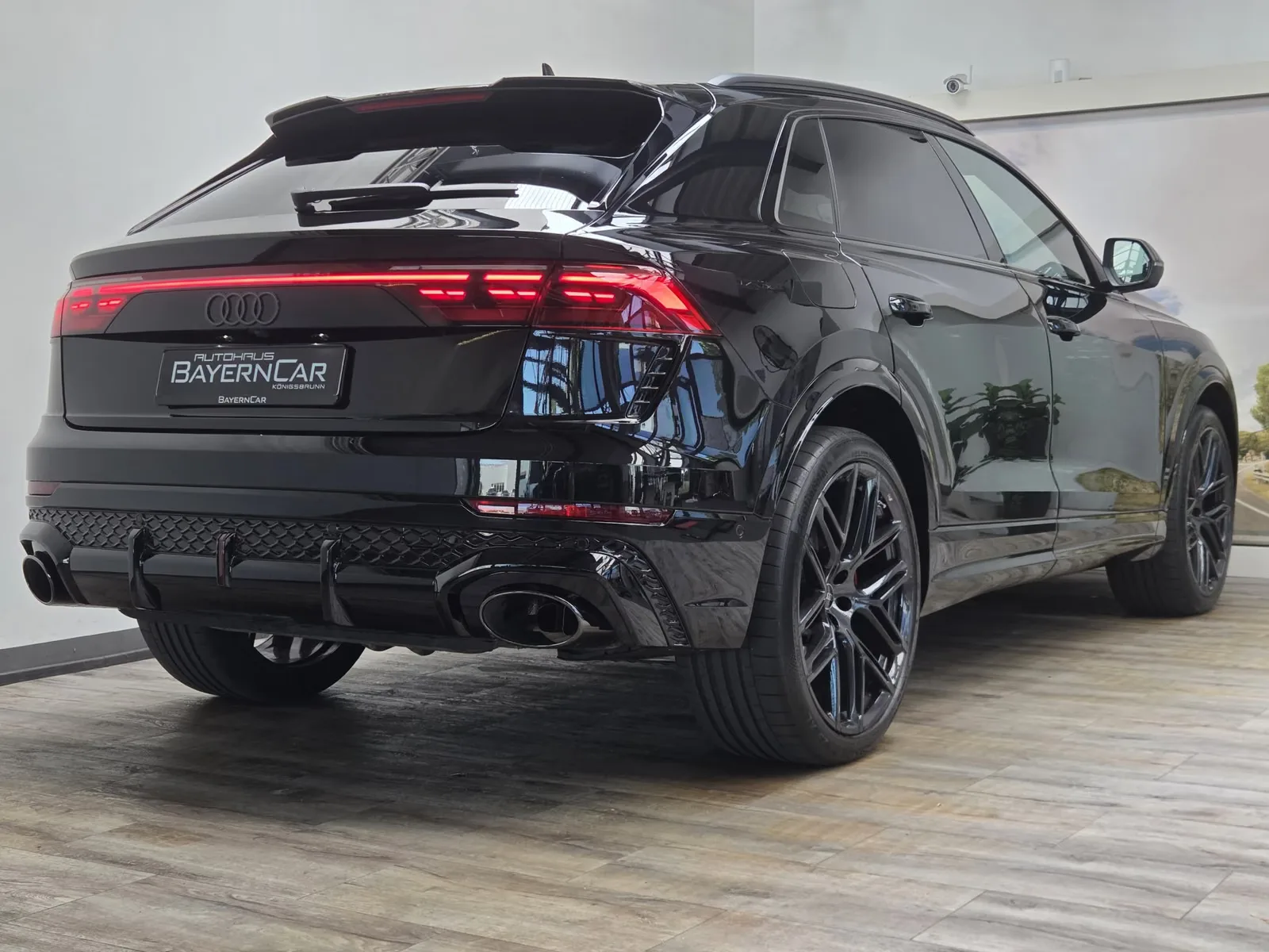 2025 Audi RS Q8, 6/30