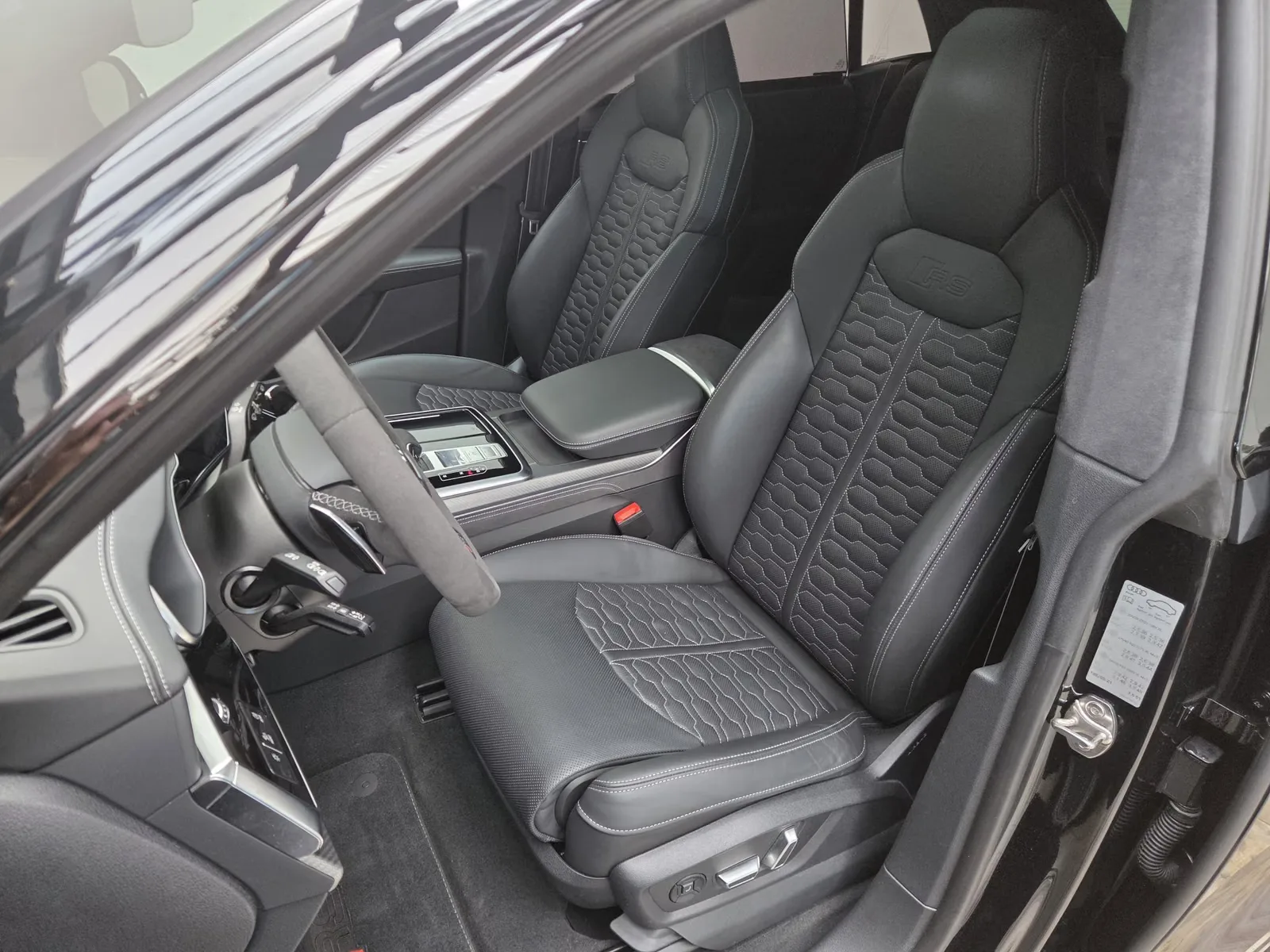 2025 Audi RS Q8, 14/30
