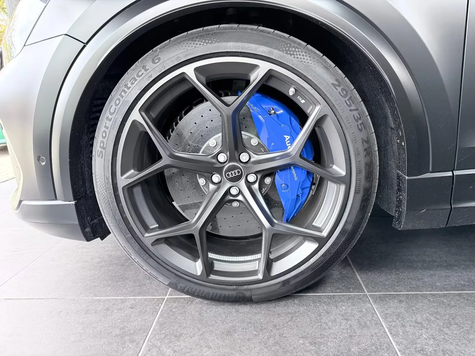 2025 Audi RS Q8 performance, 9/27