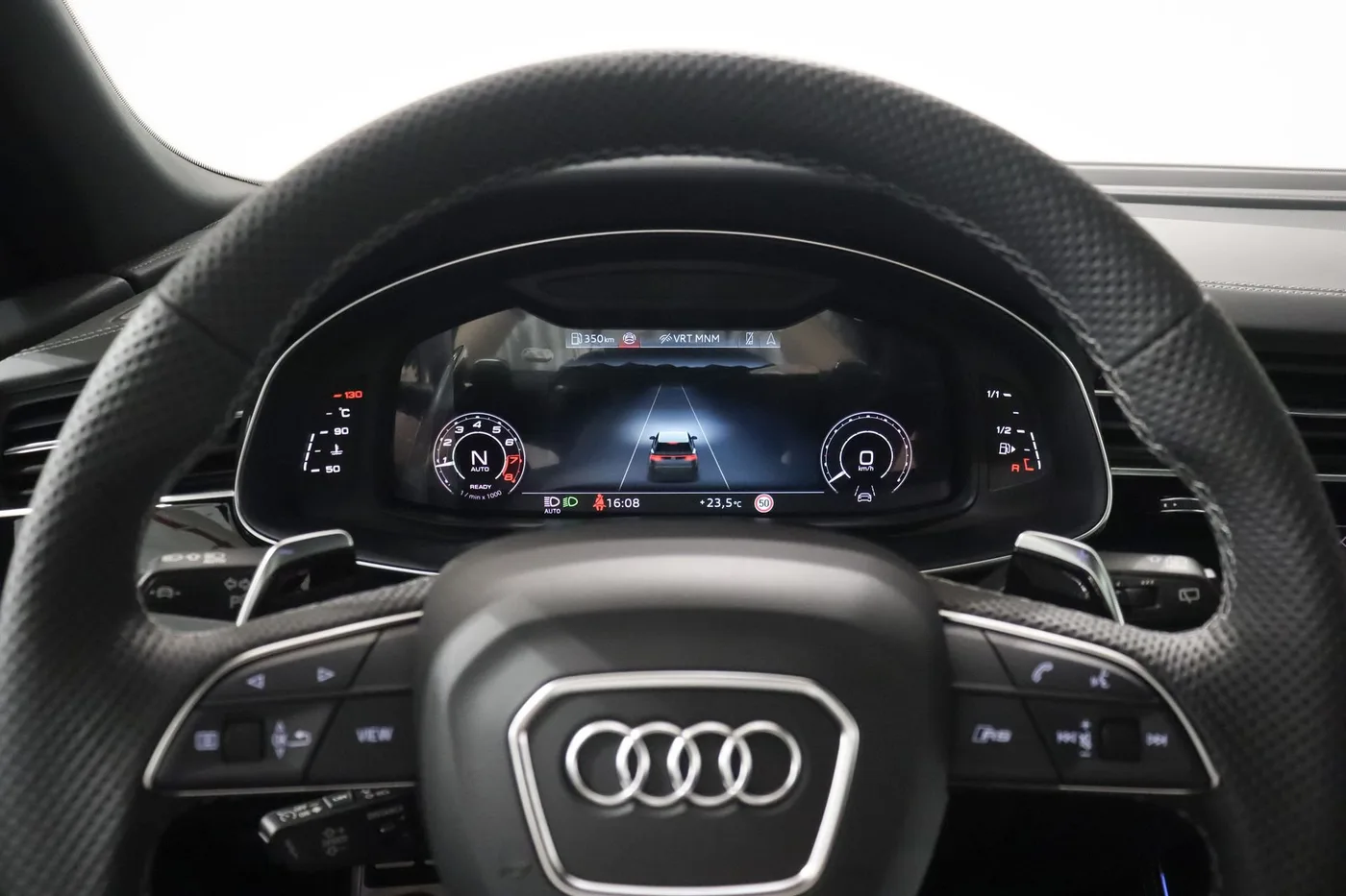 2025 Audi RS Q8 performance angeboten von einem Supersportwagenhändler in Zibido San Giacomo, Italien, Foto 11 von 25