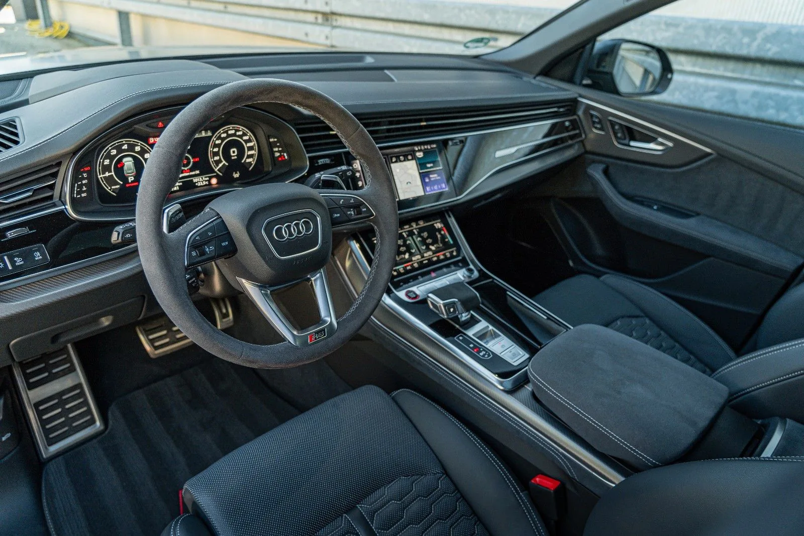2025 Audi RS Q8 performance, 16/30