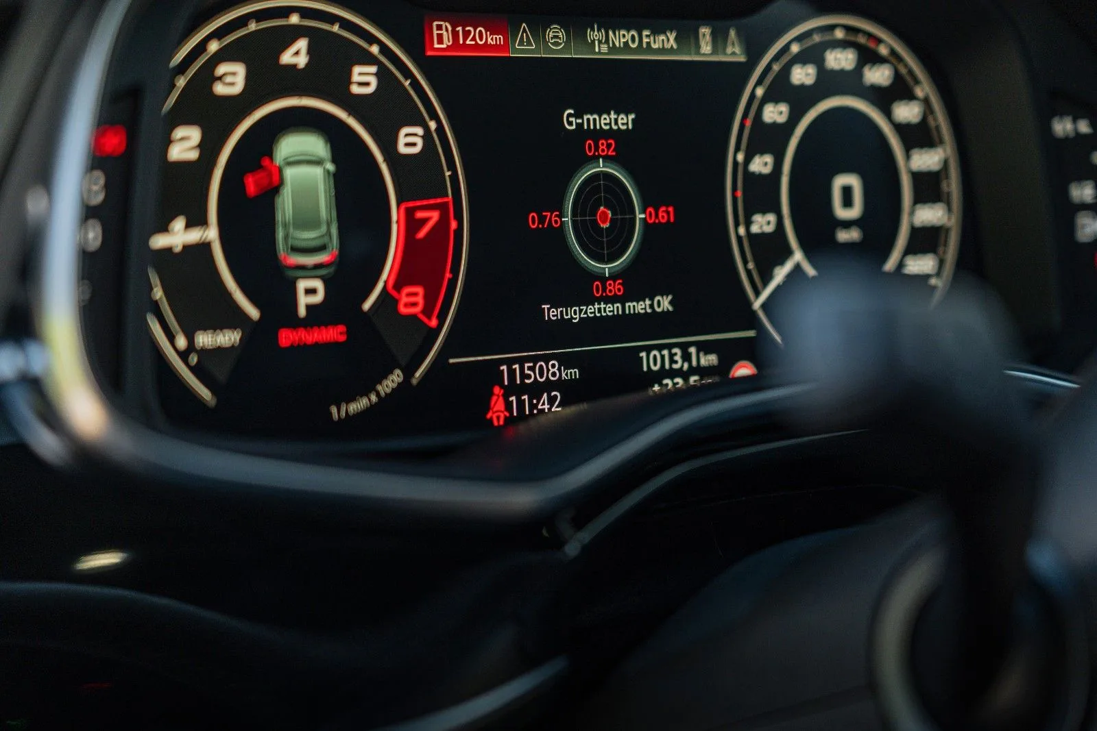 2025 Audi RS Q8 performance, 20/30