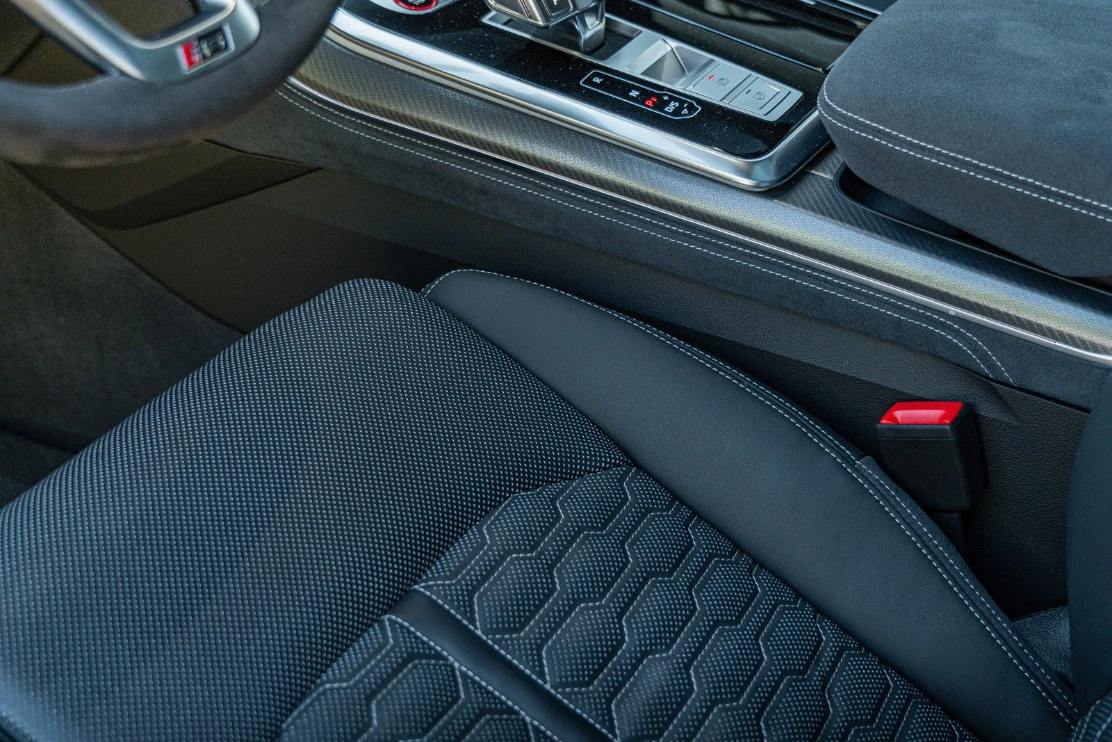 2025 Audi RS Q8 performance, 23/30