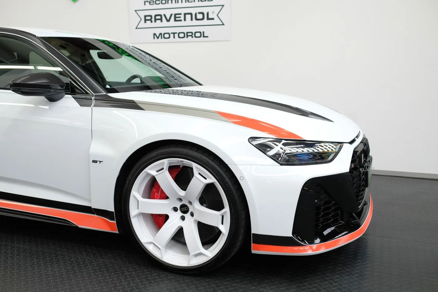 2025 Audi RS6 Avant GT angeboten von einem Fachhändler in Nuremberg, Deutschland, Foto 3 von 15