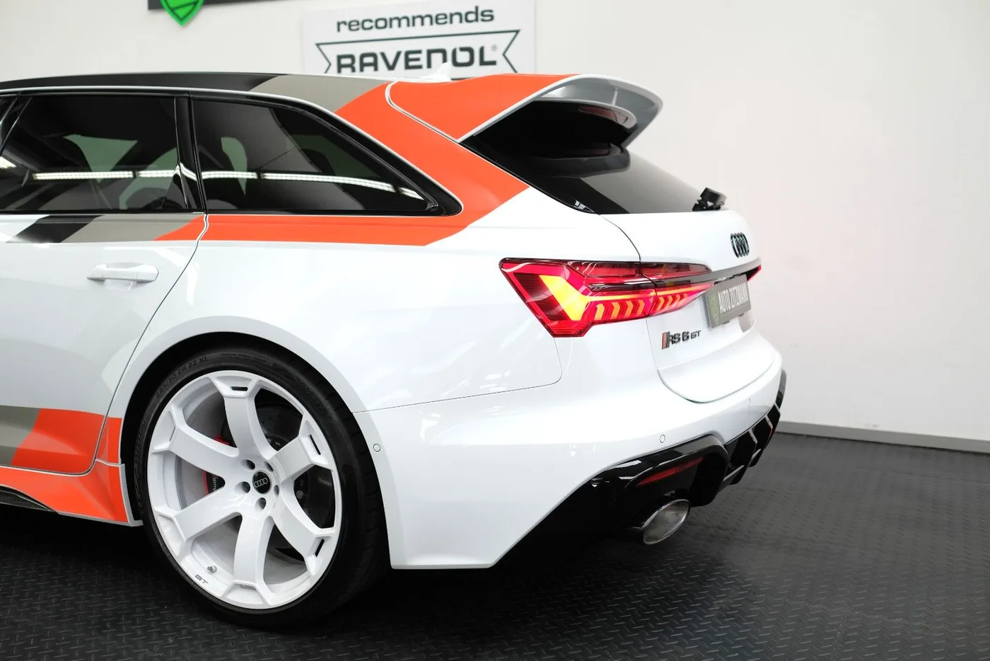2025 Audi RS6 Avant GT angeboten von einem Fachhändler in Nuremberg, Deutschland, Foto 8 von 15