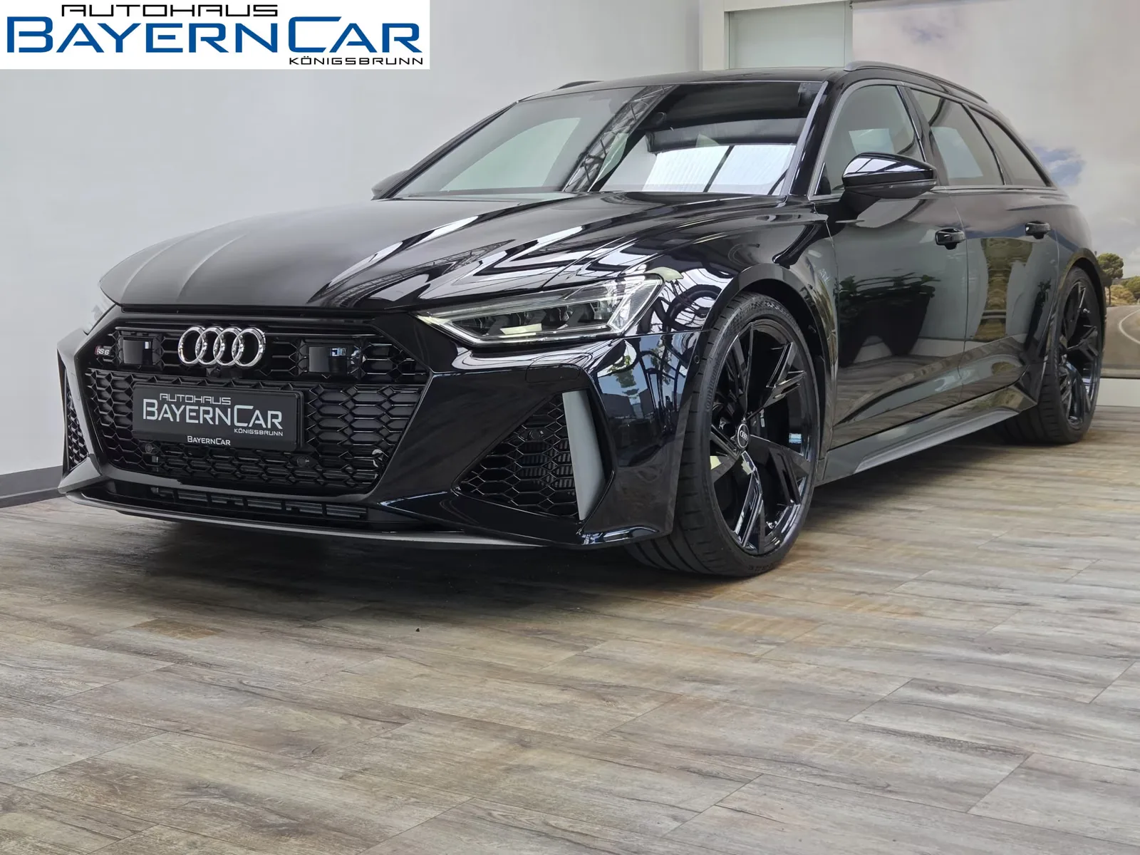 2025 Audi RS6 Avant performance angeboten von einem Fachhändler in Königsbrunn, Deutschland, Hauptfoto