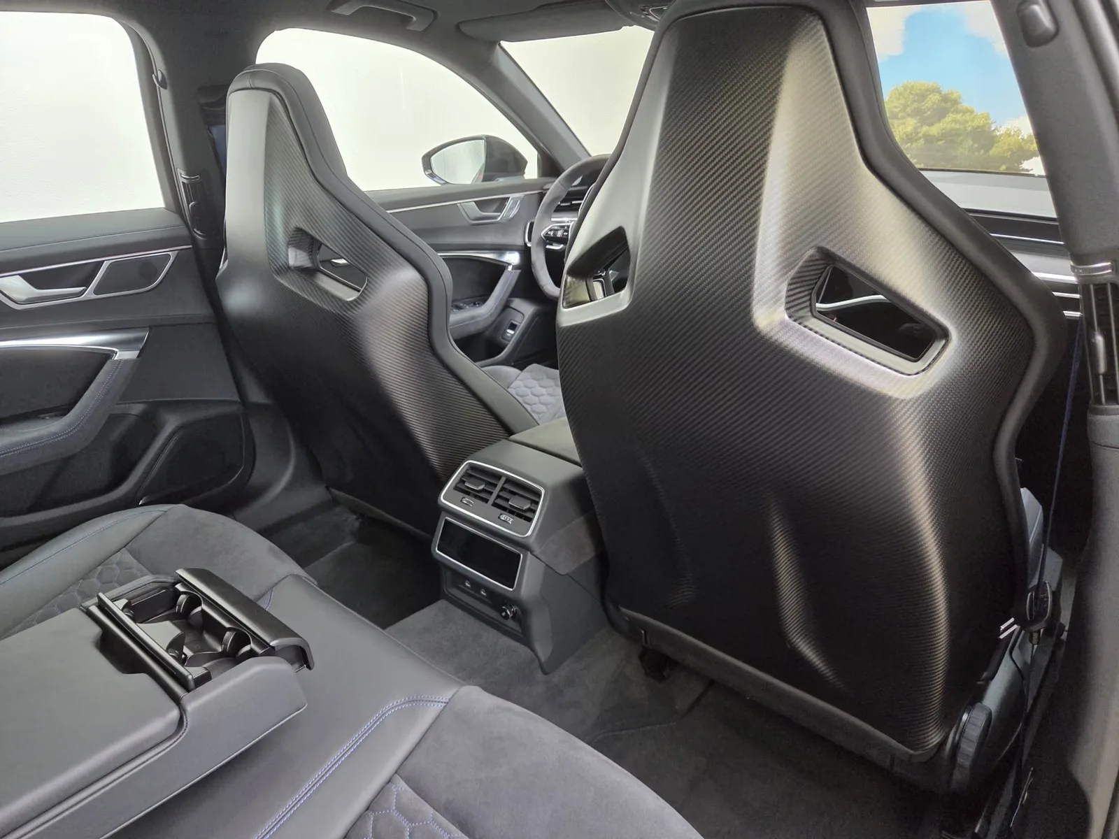 2025 Audi RS6 Avant performance, 29/30