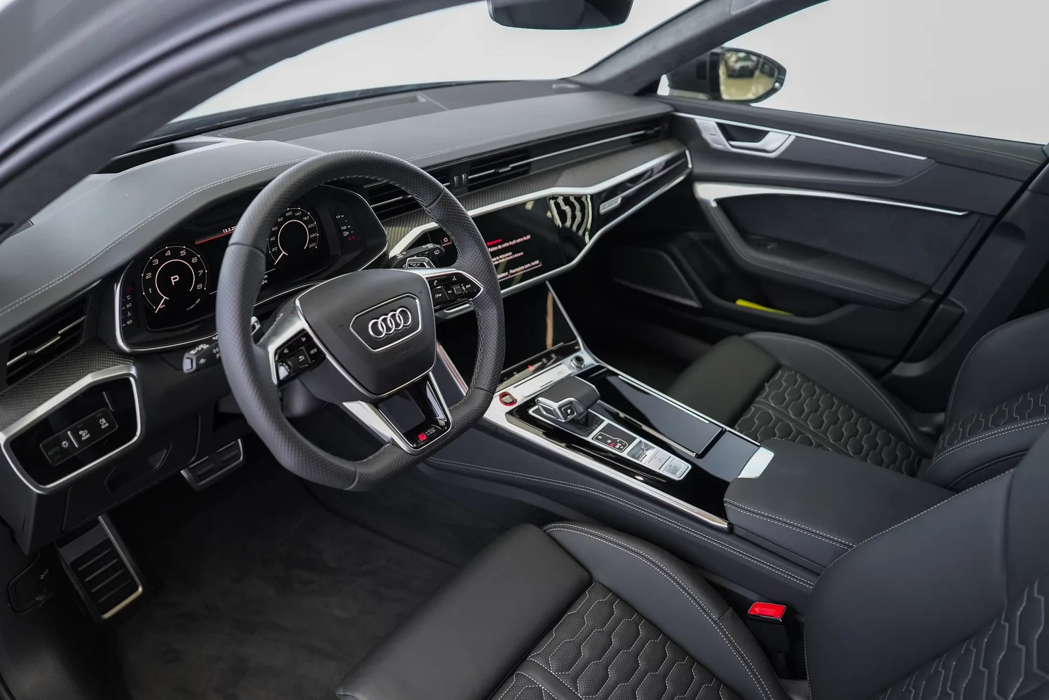 2025 Audi RS6 Avant performance, 7/18