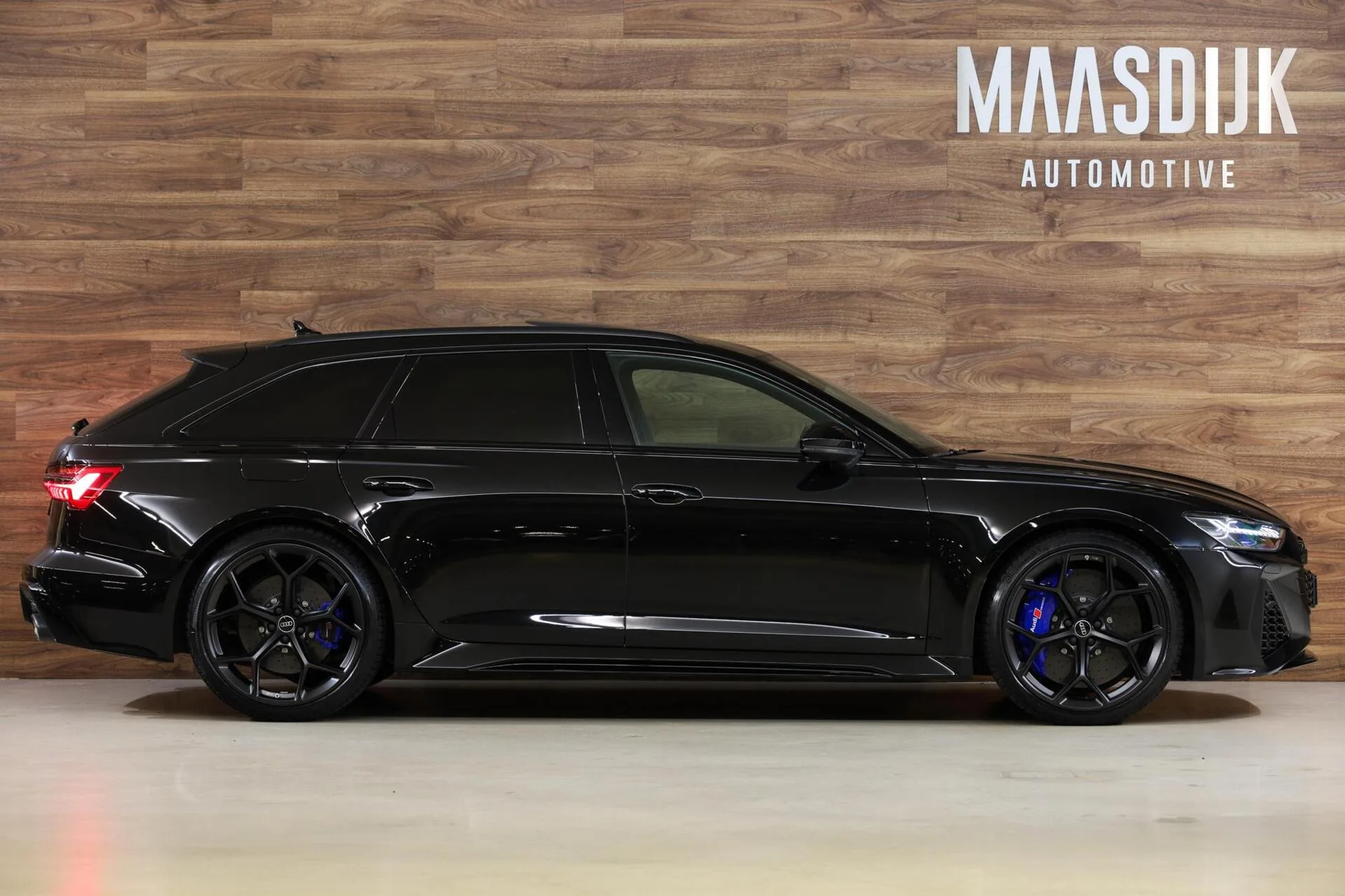 2025 Audi RS6 Avant performance, 5/30