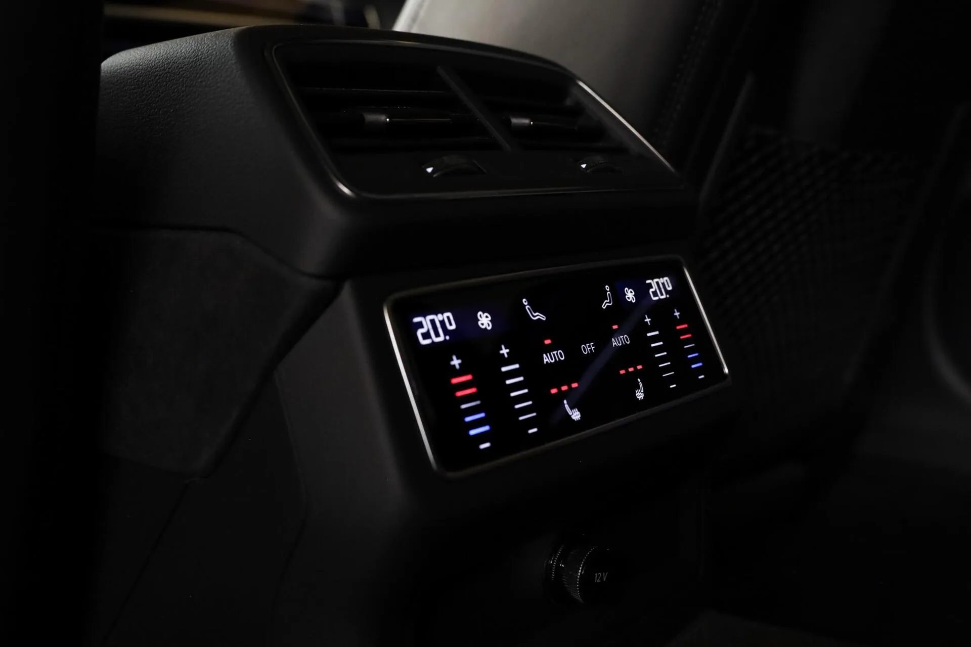 2025 Audi RS6 Avant performance, 10/30