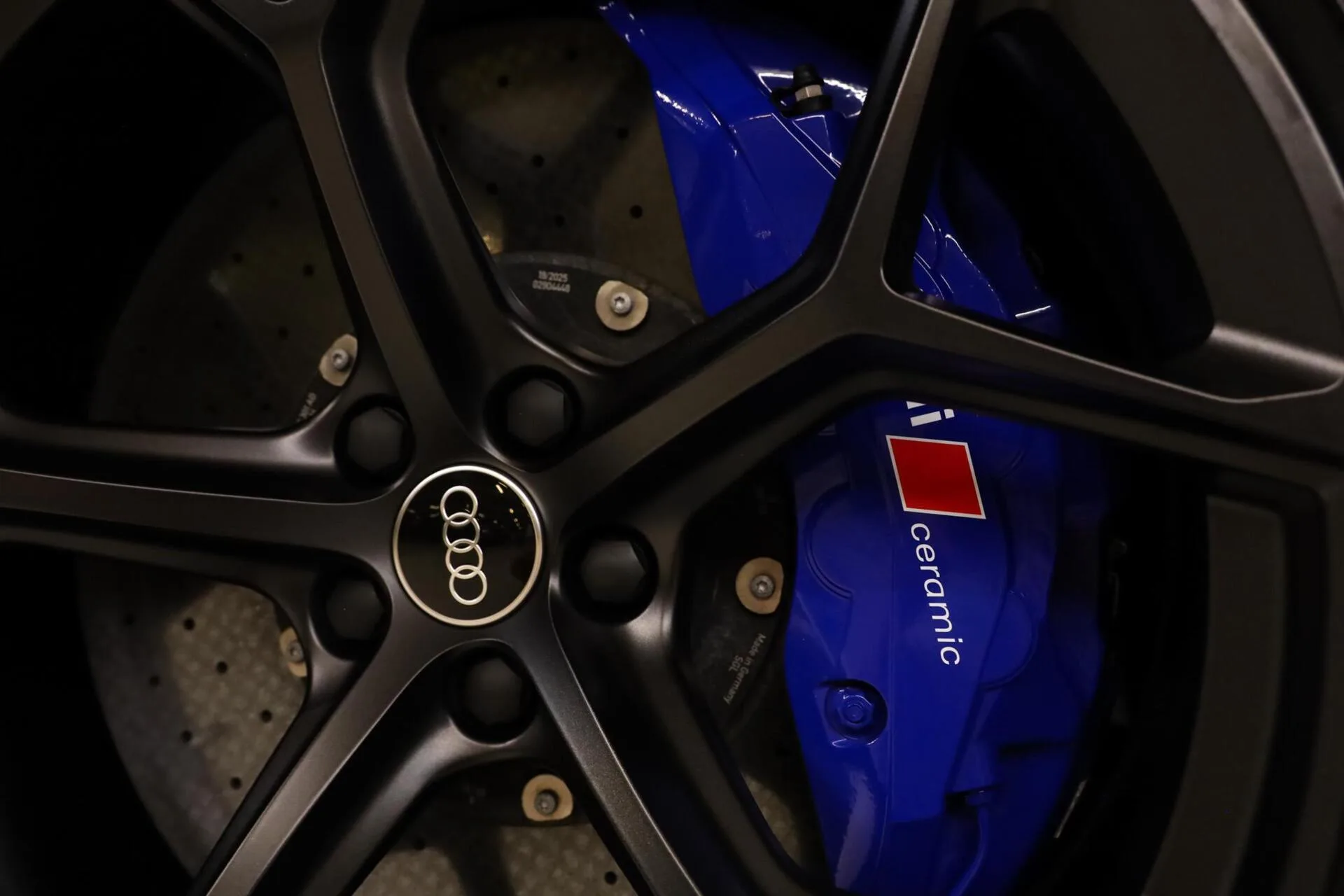 2025 Audi RS6 Avant performance, 17/30