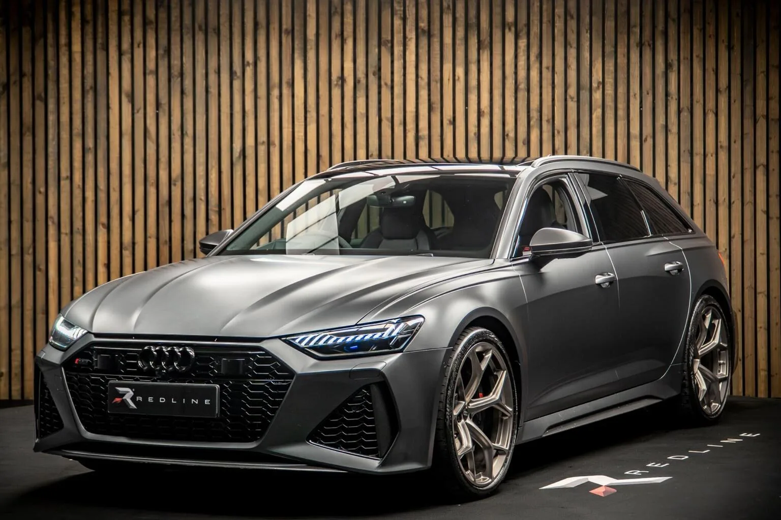 2025 Audi RS6 Avant performance Carbon Vorsprung angeboten von einem Fachhändler in Knaresborough, Vereinigtes Königreich, Hauptfoto