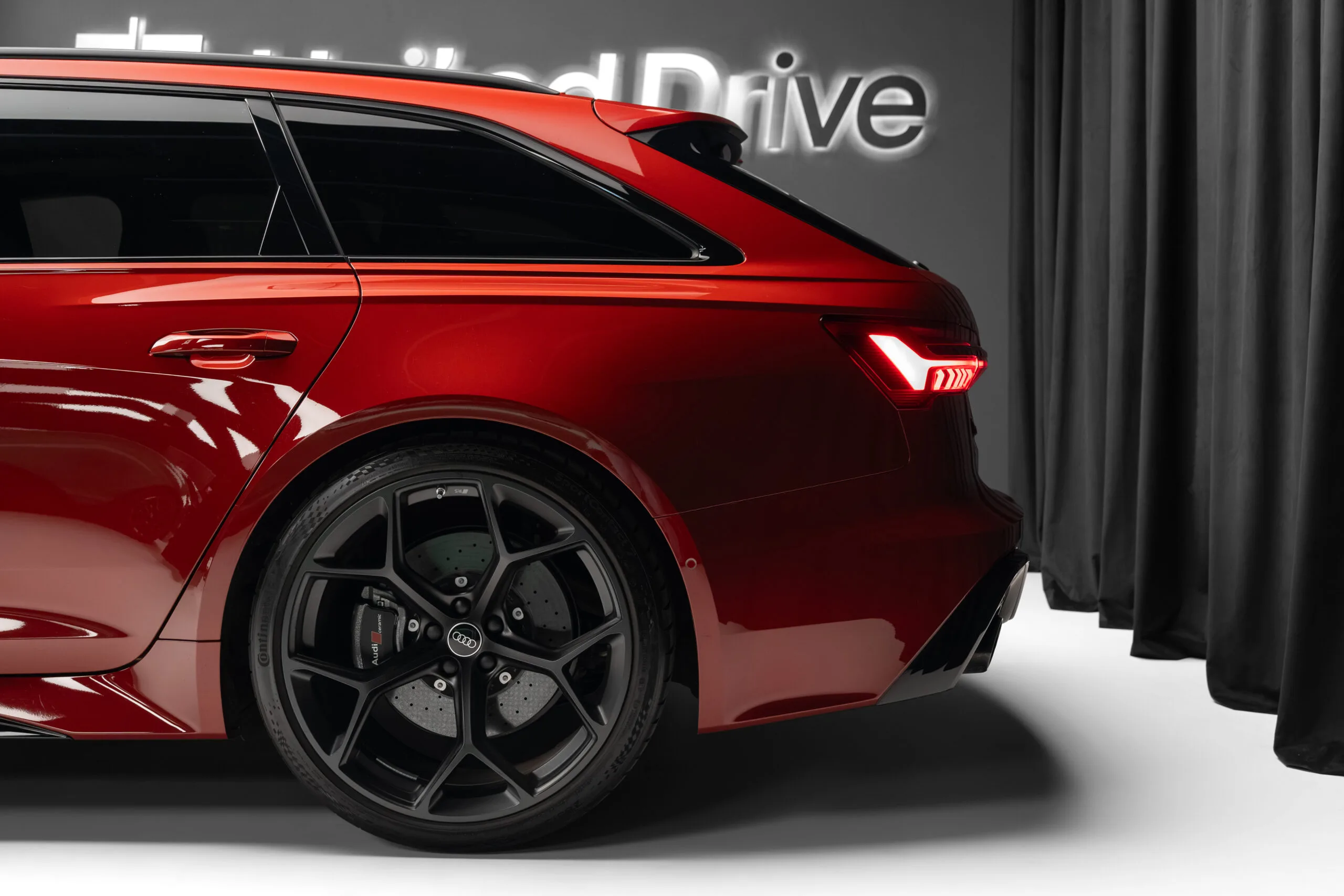 2025 Audi RS6 Avant performance, 9/30