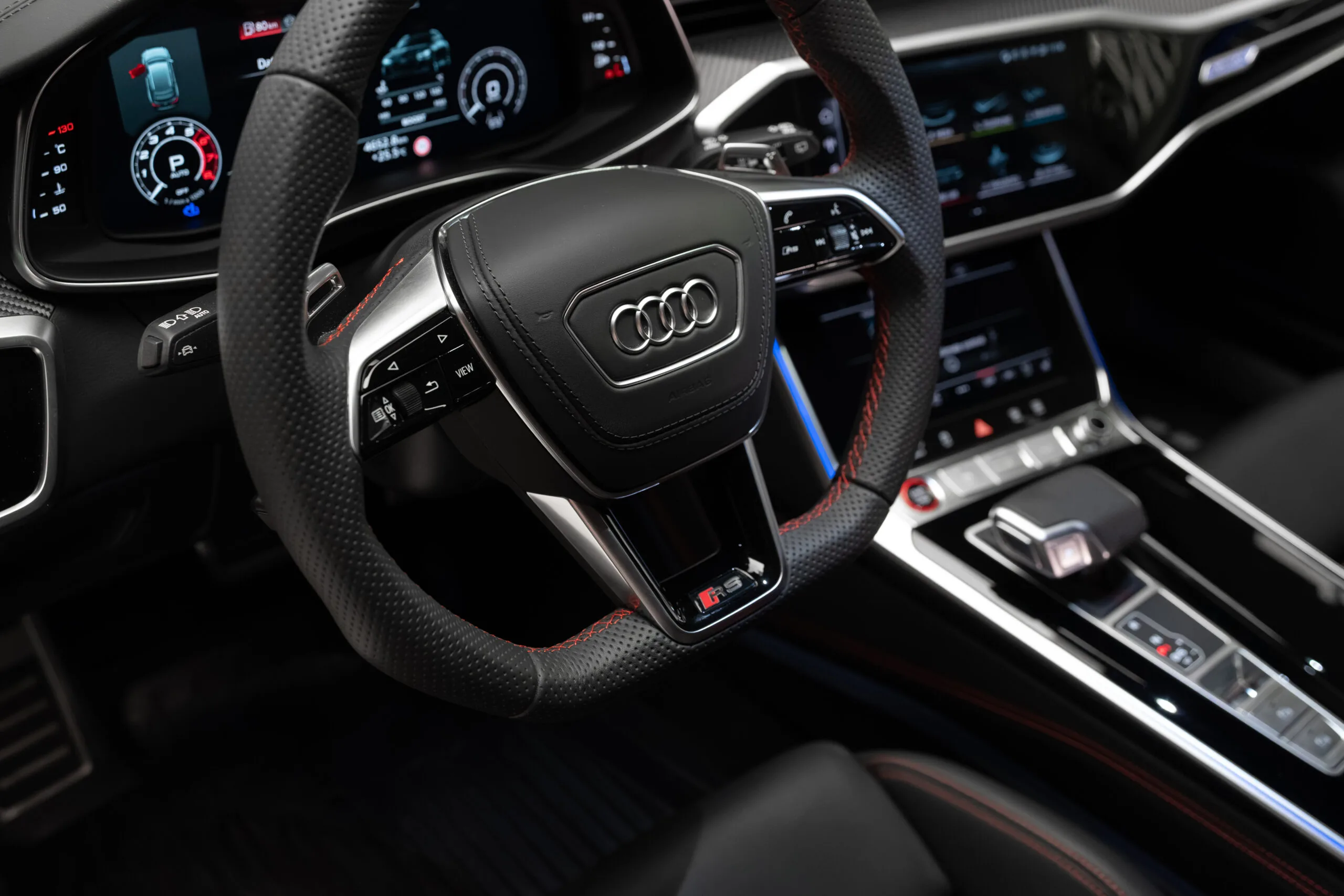 2025 Audi RS6 Avant performance, 17/30