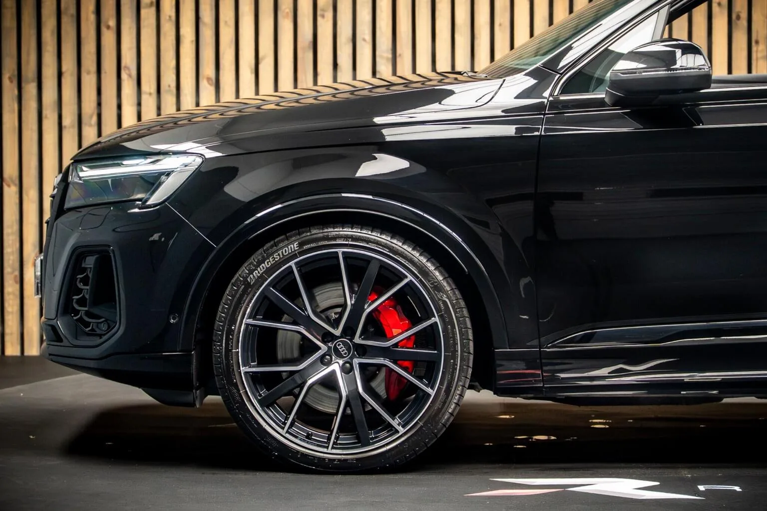 2025 Audi SQ7 Black Edition, 8/30