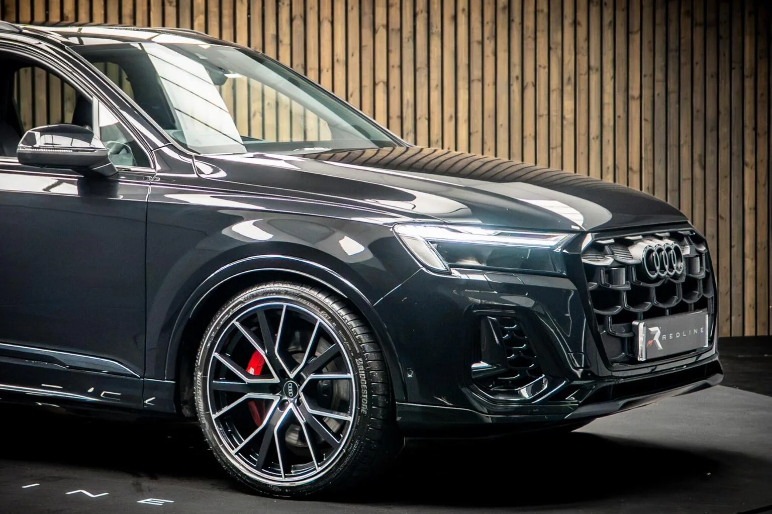 2025 Audi SQ7 Black Edition, 10/30