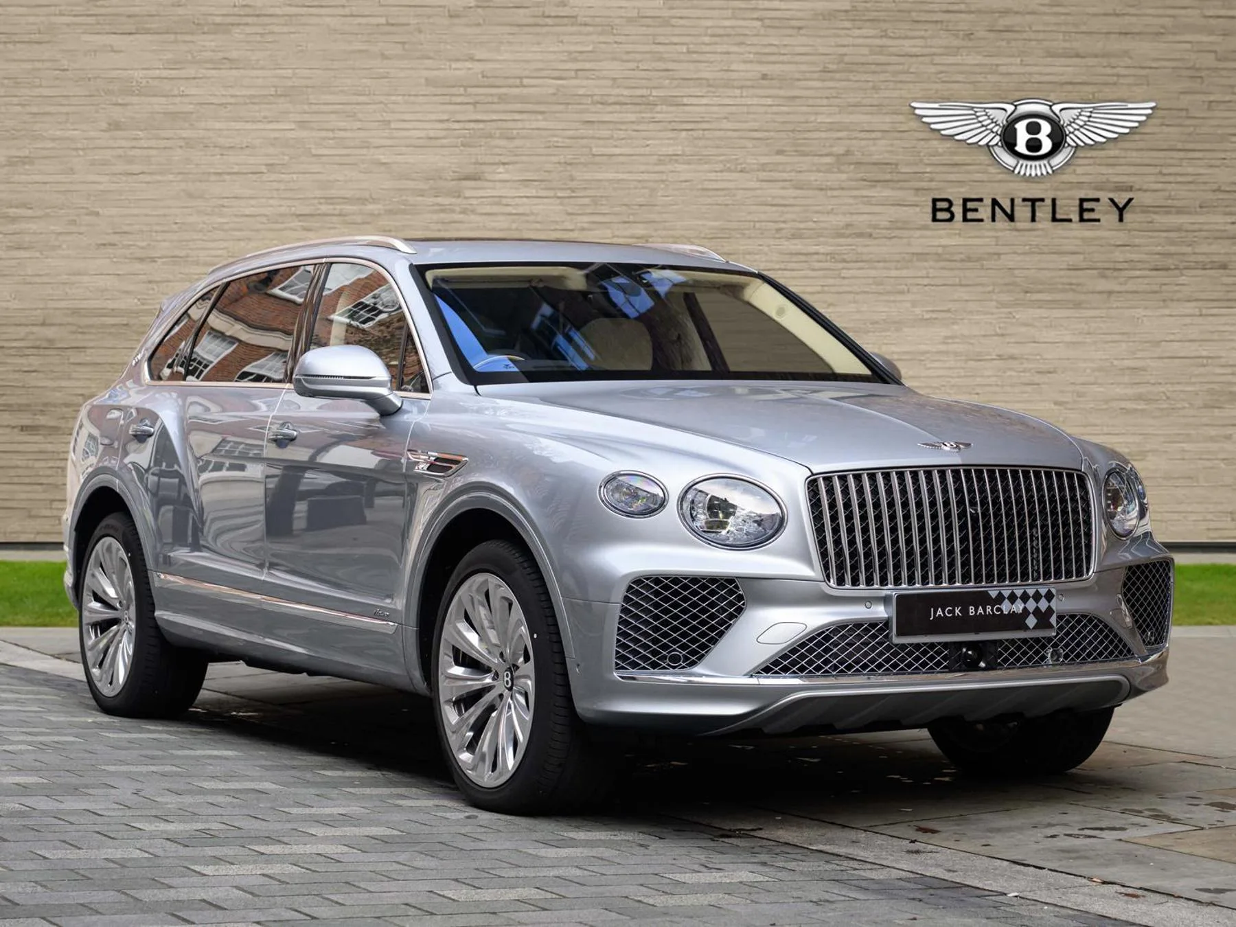 2025 Bentley Bentayga EWB Azure angeboten von einer Vertragshändlergruppe in London, Vereinigtes Königreich, Hauptfoto